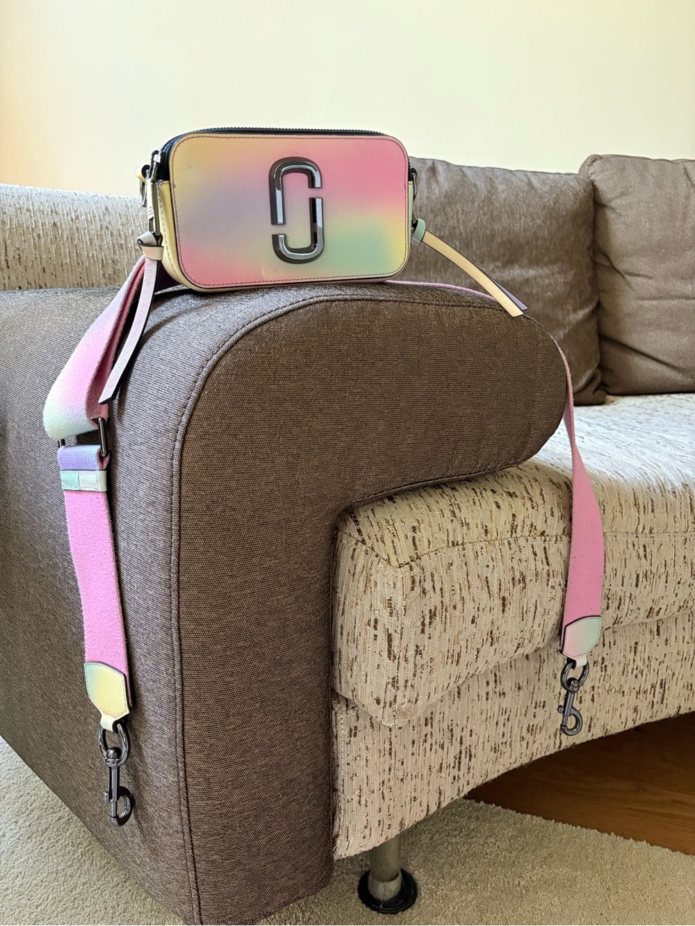 Marc Jacobs Pastel Rainbow Gradient Snapshot Crossbody - Pink Strap